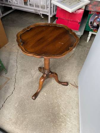 Tables (mini solid wood table) vintage (large matching table) 1
