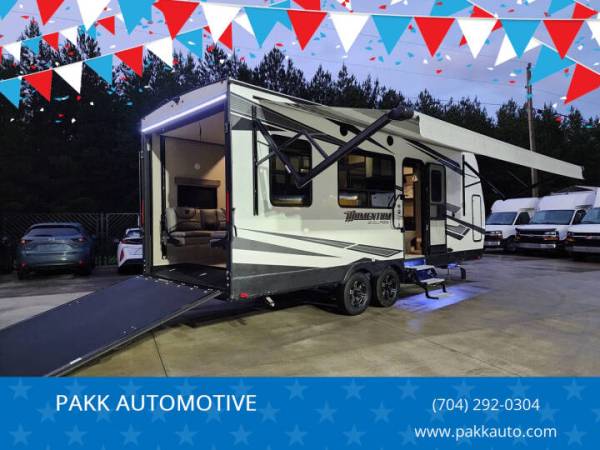 2019 Grand Design Momentum G-Class 21G Toy Hauler Camper FUEL STATION 1