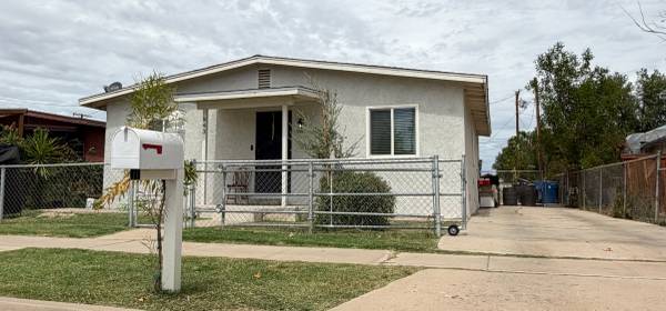 943 J Street 1
