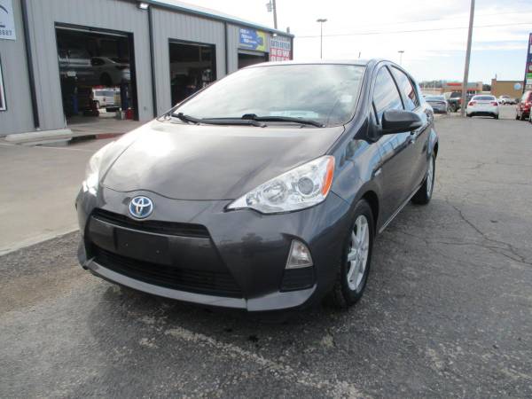2012 Toyota Prius c 5dr HB Three (Natl) 1