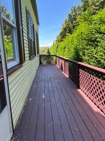 $2.950 / 2 dormitorios - Alquiler anual de condominio en Newport (Bellevue Ave)63348343559811122