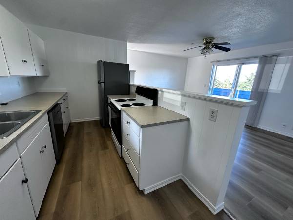 $1,700 / 2br - 1090ft2 - Recién actualizado, 2 dormitorios 1 baño en West Linn (West Limn)63820708016259122
