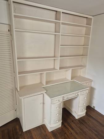 FLASH SALE!!! Desk with shelves and Cabinets 1