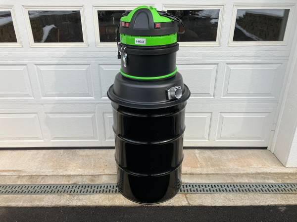 VACUUM CLEANER 55 GALLON DRUM 1