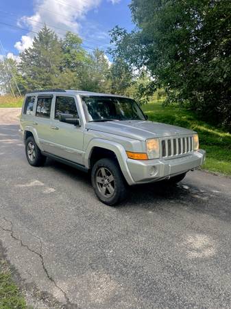 2010 Jeep Commander FILA TRASERA 91K Millas 4X4 - $2,800 (Beech Grove)63621986692995120