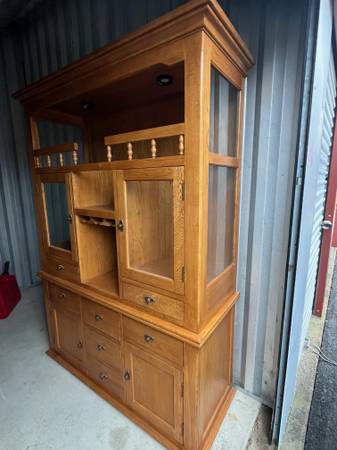 ___*** AMERICAN MADE SOLID OAK HUTCH by TENNESSEE WOOD CRAFTERS ***_ 1
