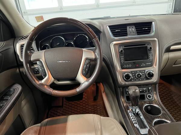 2014 GMC Acadia Denali AWD - Photo 8