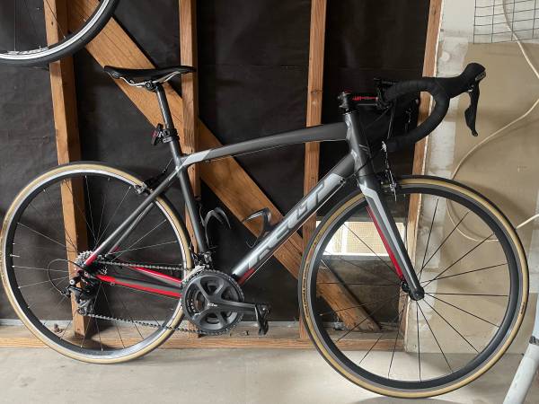 Felt Z95 road bike 1