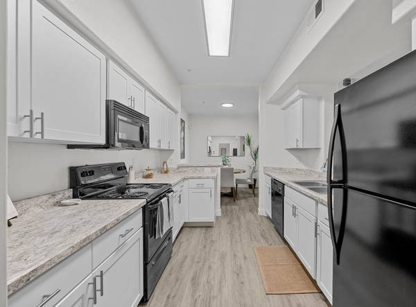 $1,750 / 2br - 1030ft2 - Large Floorplans, Pets Welcome, New Upgrades, Oversize Bathtubs (Gilbert)64024992342018123