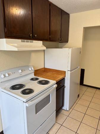 $1275.00 / 2br - 900ft2 - Amplio departamento de 2 habitaciones en Como63868701013889122