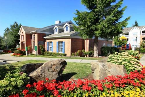 $1,699 / 2br - 968ft2 - Twice the Privacy (1707 Merrill Creek Pkwy, Everett, WA)63807984407681120