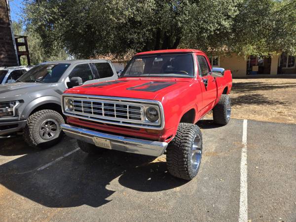75 Dodge W100 1