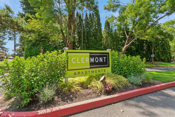 $2,241 / 3br - 1220ft2 - 3 Bedroom Home LISTA para mudarse! (Portland)63672565088129121