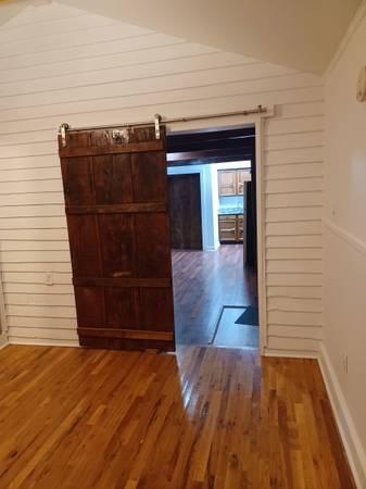 $1,300 / 1br - 1 bedroom utilities included (KENNER)63791847035649123