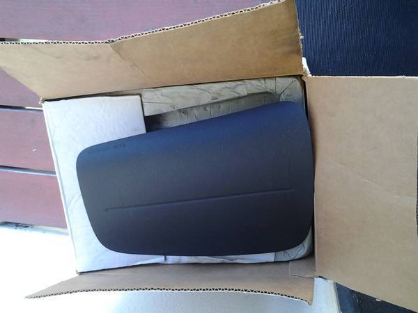2000 to 2006 Passenger air bag & Module Nissan Sentra Cheap 1