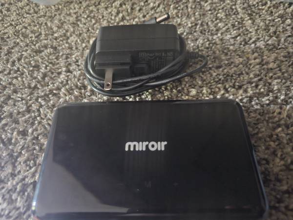 Portable projector - $120 (Anchorage)63470288848387120