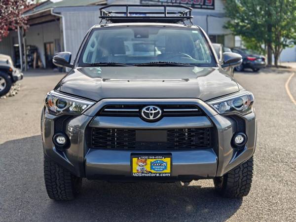 2022 Toyota 4Runner SR5 Premium SUV 4D Modelo con Crédito Garantizado - $32,995 (+ 405 Motors)63474997469697121