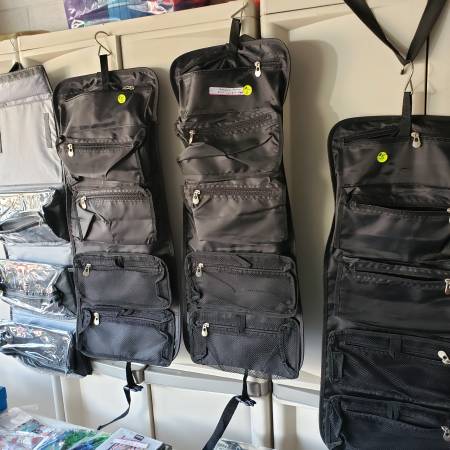 hanging organizers for travel 1