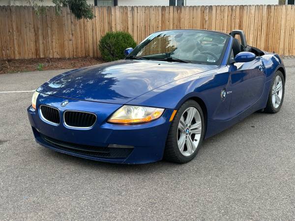 2006 bmw z4 3.0si LOW MILES - $11,50063654706402435121