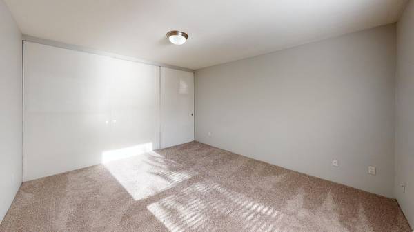 $1,647 / 1br - 678ft2 - 1BD 1BA, Situated in Renton!, Vinyl Flooring (10408 Southeast 174th Street, Renton, WA)63884893862915124