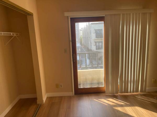 $1.150 / 2 dormitorios - Habitación privada + baño privado – Barrio de las Artes NoHo (North Hollywood)63470374914177124
