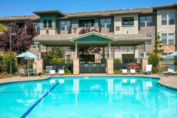 $3,009 / 2br - 1076ft2 - Resort-Style Living Every Day. (rohnert pk / cotati)63873441634177124