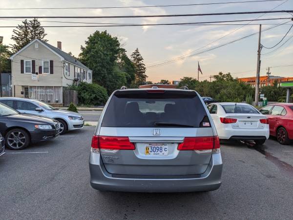 2008 HONDA ODYSSEY EX_L, MINIVAN DE 8 PASAJEROS, CUERO, TECHO SOLAR. - $4,995 (WHITMAN MA)63618089896065123