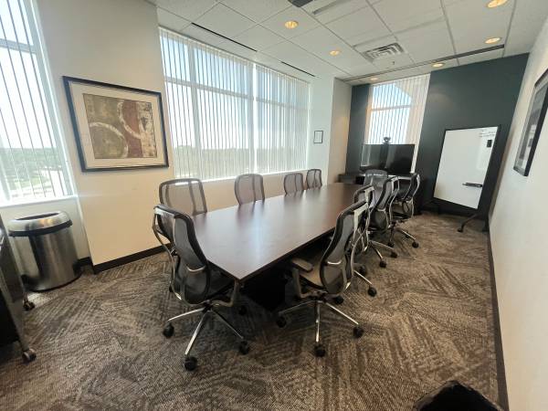 $568 🎉Small Office Available for Immediate Move in in Fort Worth🎉 (4500 Mercantile Plaza Dr, Suite 300, Fort Worth Texas)63867602613635124