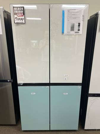 Samsung Bespoke FLEX Refrigerator 29 cu ft w/ Beverage Center 1