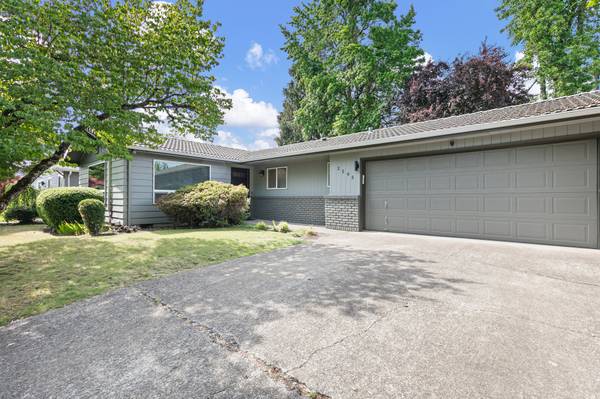 $430,000 / 1280ft2 - ¡Puente de Ferry Street de un solo nivel con amplio patio! (Eugene)63977276189058120