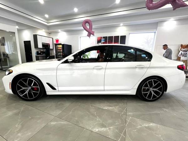 2023 BMW 5 Series M550i xDrive Sedan 599 / MO - $599 (+ Luxury Motor Club)63470614016385123