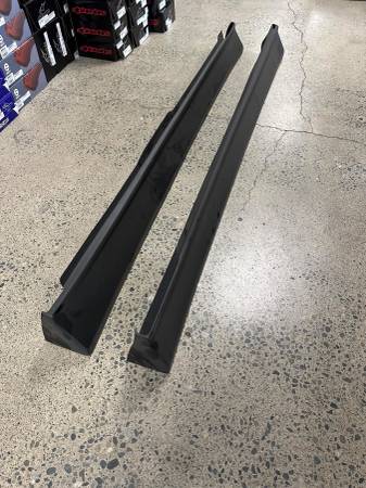 Lexus IS-300 DuraFlex Side Skirts (2000-2005) 1