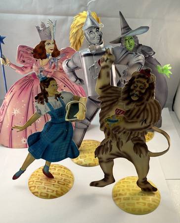 Vintage ENESCO Wizard of Oz Metal Figurines Dorothy Glinda Tin Man Lio 1