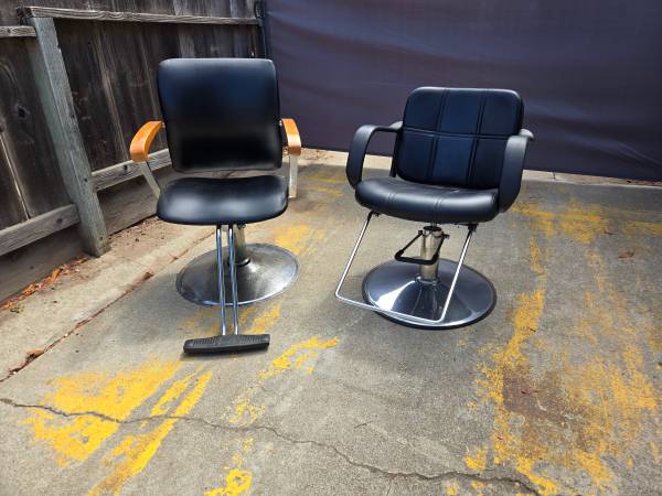 Barber Chairs for Salon, Tattoo, or Spa 1