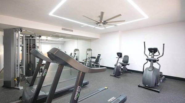 $999 / 1hab - 625ft2 - Experimenta el pináculo de vivir en Phoenix en Avalon Hills Tu64024995464579121