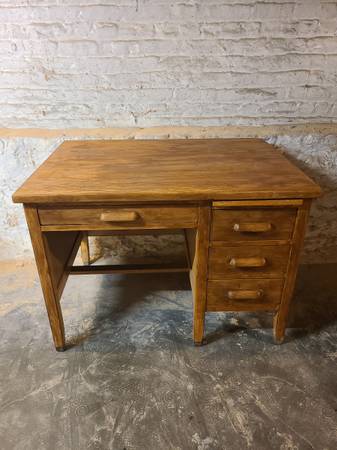 Chicago Public School Teacher Desk 1