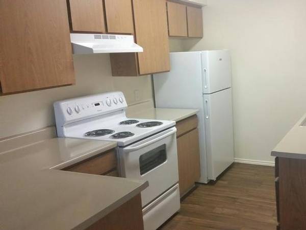 $1,200 / 1br - 684ft2 - Close to Bus Routes, Clubhouse, Storage Space, Onsite Management63969192738946124