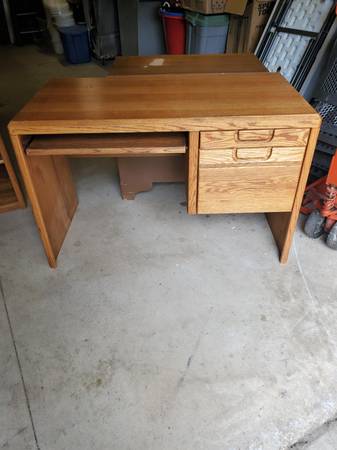 Wood Desk 1