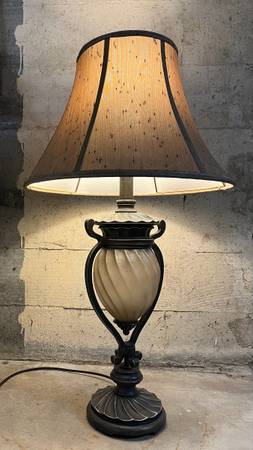 Metal Table Lamp 1