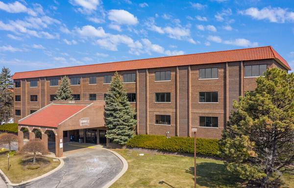 $495 / 140ft2 - LocalWorks - Park Ridge, IL Clean, Private, Office Space Available Now (Park Ridge)63202943666177123