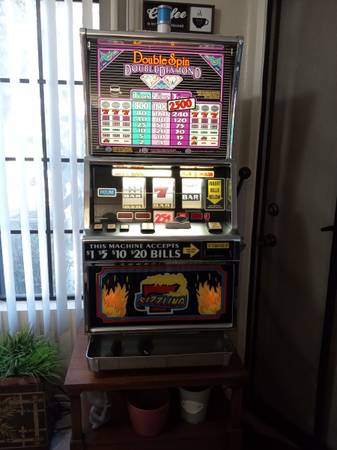 Quarter slot machine 1