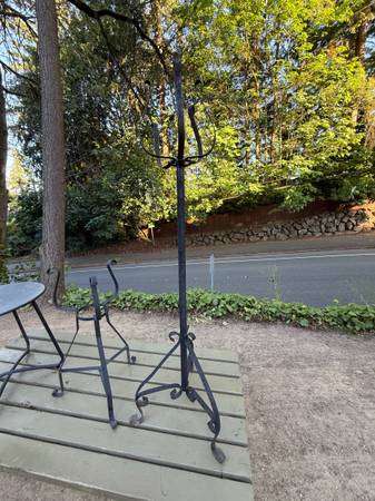 Vintage Wrought Iron Plant stands Small table $15 Each - $15 (Bellevue)63471356819457121