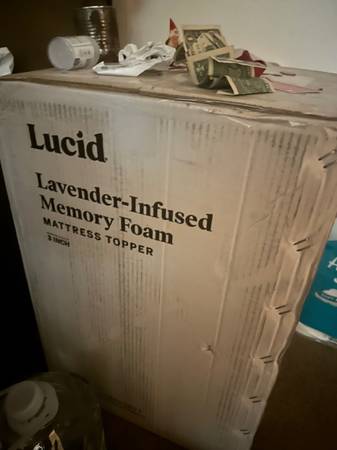 Lavender infused memory foam mattress topper unopened box 1