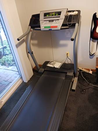 Treadmill 1