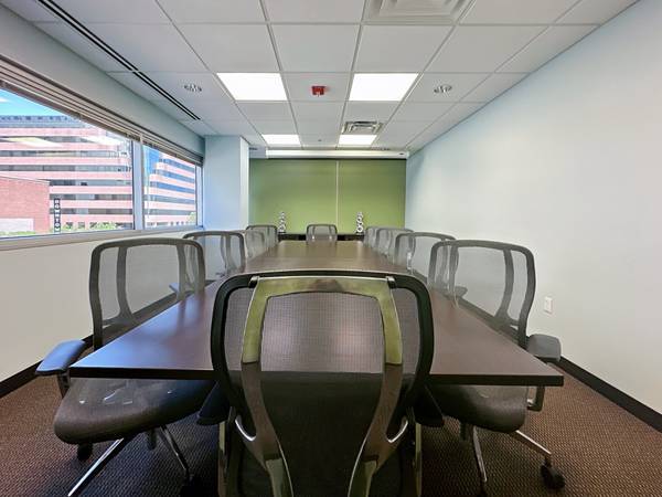 $389 Grow your business with us! (Set up in our office space!)63920837979651121