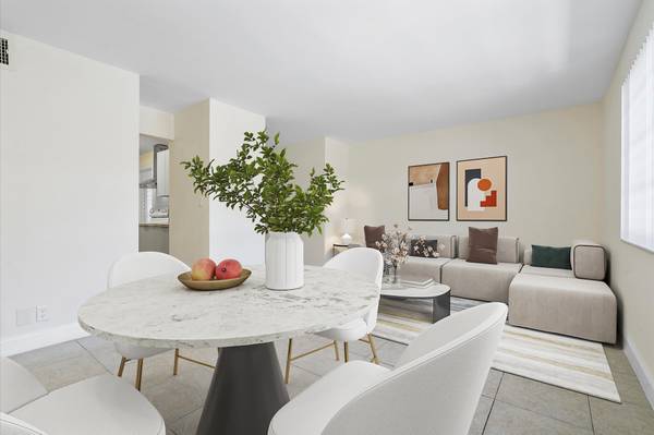 $2,120 / 2br - 1000ft2 - Apartamento Renta 2 dormitorios y 2 baños Hollywood Beach listo ahora (Hollywood)64001849612929124