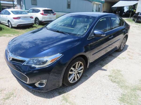 2015 Toyota Avalon XLE - $2,500 (al este de la carretera 290)63439683105027121