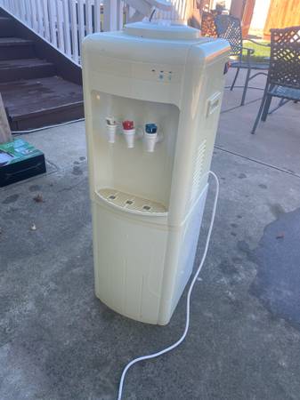 Free water cooler 1
