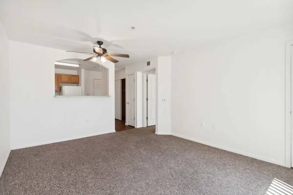 $1,140 / 1br - 608ft2 - Flexible Move In  - 55+Community - 1-Bedroom Apartments (Kingman)63618564056705123