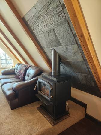 $1,595 / 1br - 850ft2 - One bedroom, one bath, HEAT INCLUDED (Nevada City)63952104517507124